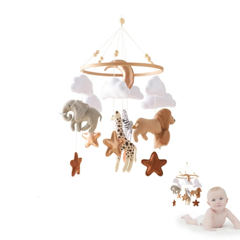 Crib Mobile Bed Bell Wooden Baby Rattles Soft Felt Cartoon Animal Bed Bell born Music Box Hanging Toy Crib Bracket Baby Gifts 250829