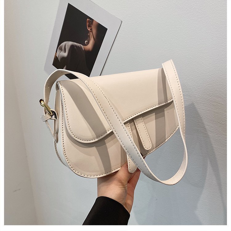 2025 autumn new niche bag simple design women's bag popular fashion crossbody bag elegant armpit saddle bag designer shoulder bag