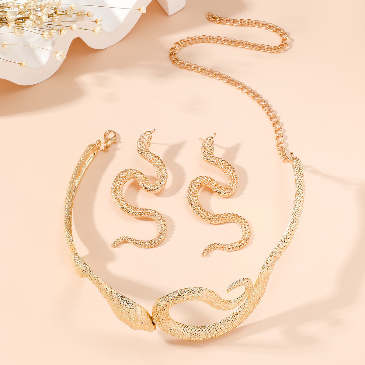 Luxury Brand Designer Jewelry Vintage Necklace Collar Exaggerated Circle Pattern Texture Women's Necklace Fashion Simple Necklace Earrings Access