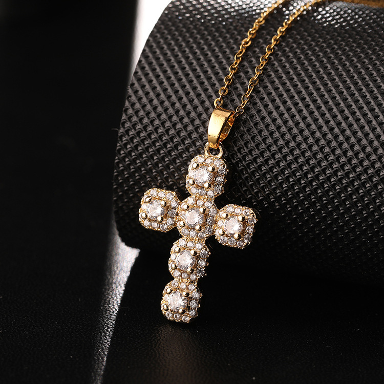 Classic Shape Pendant Necklace European And American Hot Selling Copper Micro Inlaid Religious Jewelry Cross Border New Prod