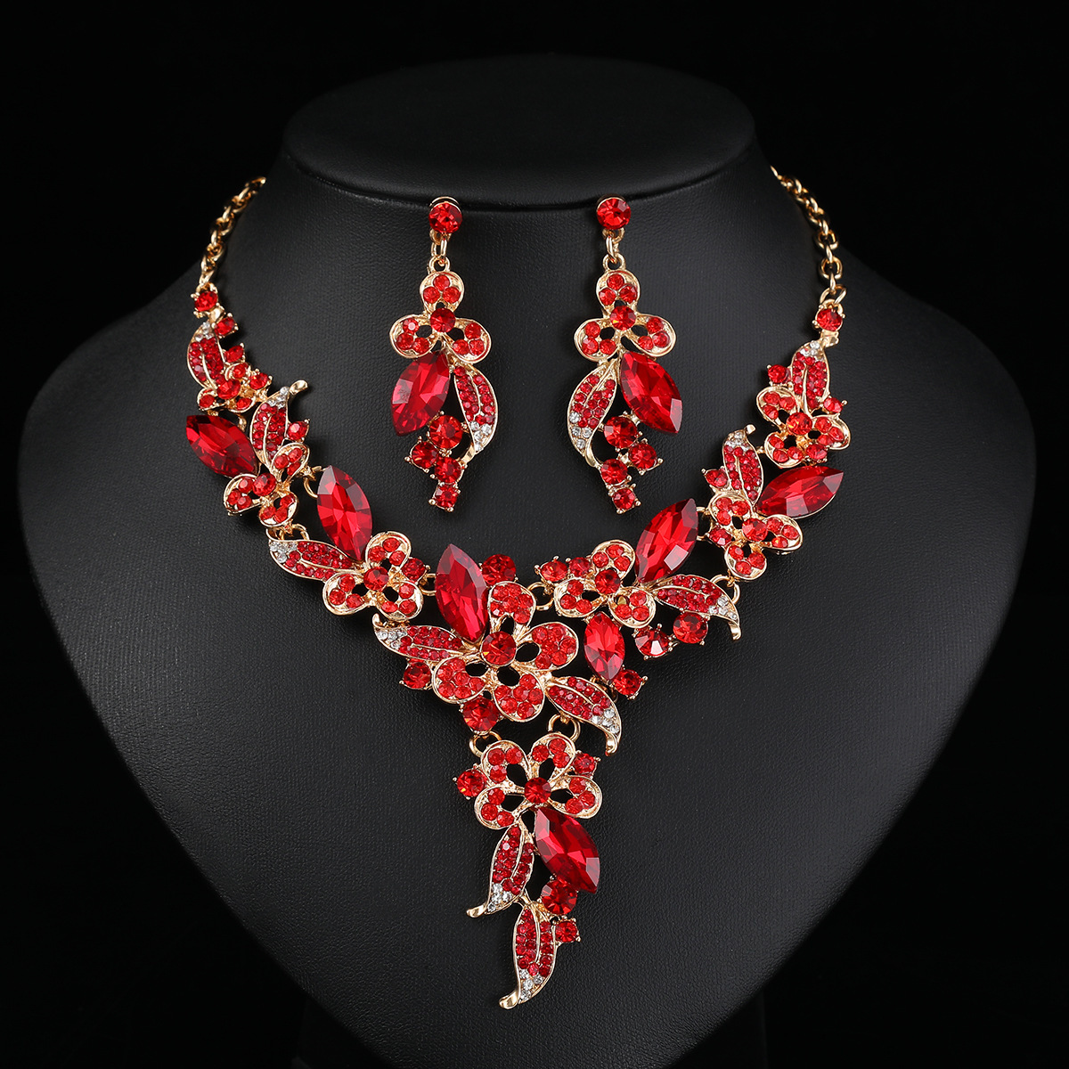 Luxury Brand Designer Jewelry European And American Jewelry Set Necklace Earrings Three-Piece Set Bridal Wedding Accessories New Model Foreign Trade S