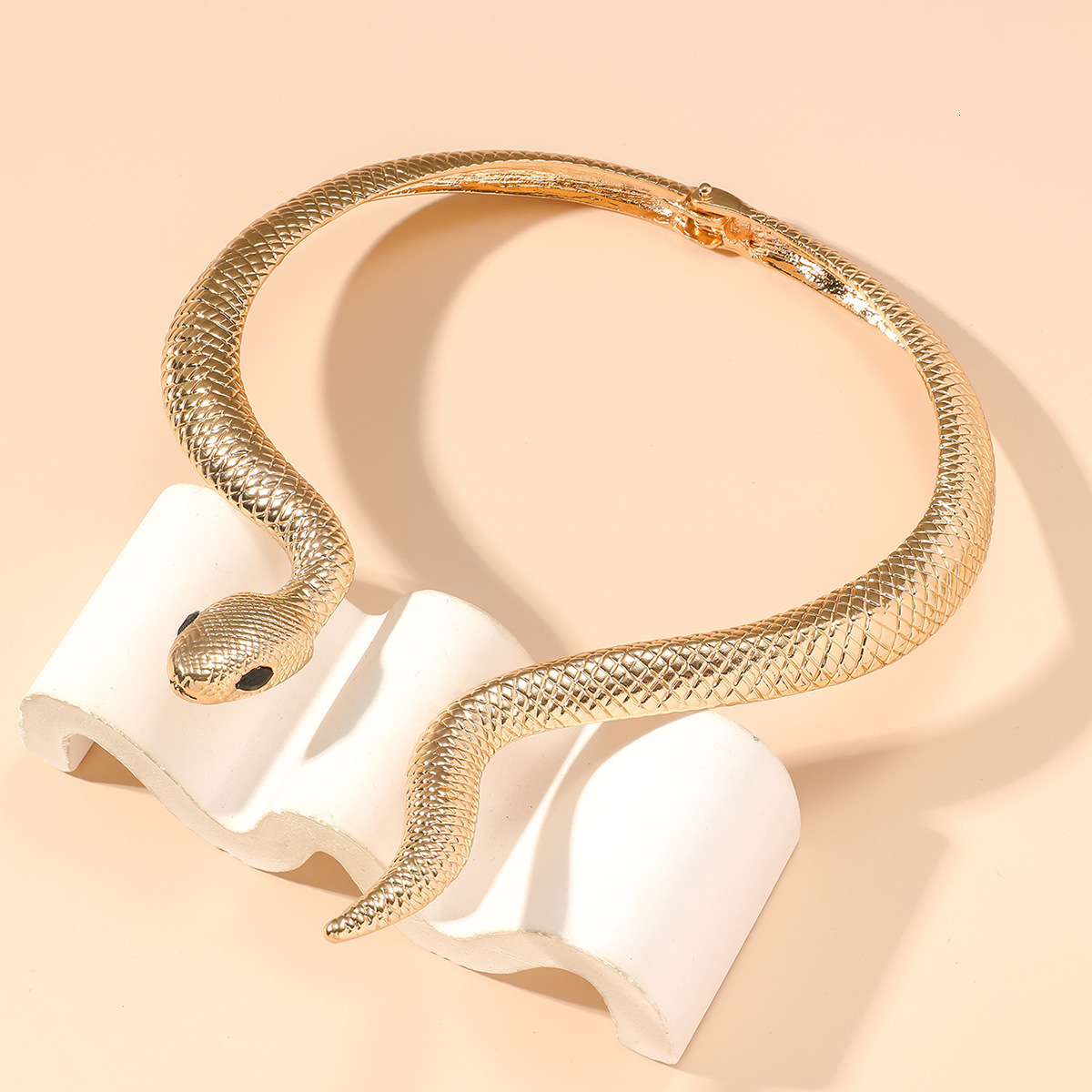 Luxury Brand Designer Jewelry Vintage Exaggerated Open Snake Necklace Personality Dragon Style New Year Dragon Year Symbol Good Meaning Couple Necklac