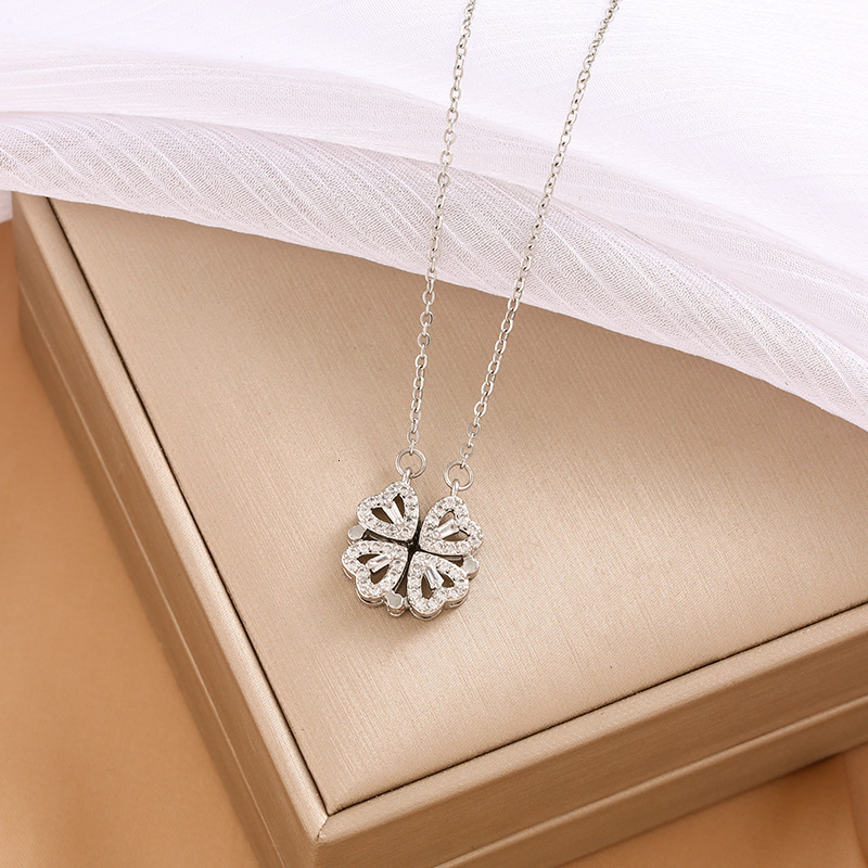 Jewelry Necklace For Women Multi-Wear Heart-Shaped Deformation Niche Design Temperament Four-Leaf Clover carefully crafted to suit a variety of scenes