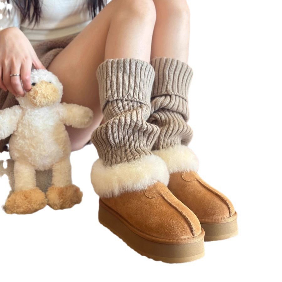 new Free delivery designer ladies' snow boots Snow boots are warm slip resistant and wear resistant for outdoor travel