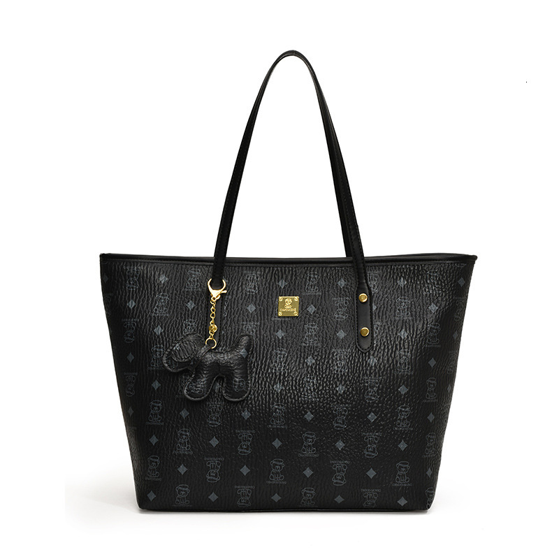 2024 New Fashion Large Capacity Niche Design Tote Bag Stylish Shoulder Bag Retro Trendy Handbag Luxury Bag Designer Free Shipping For Women