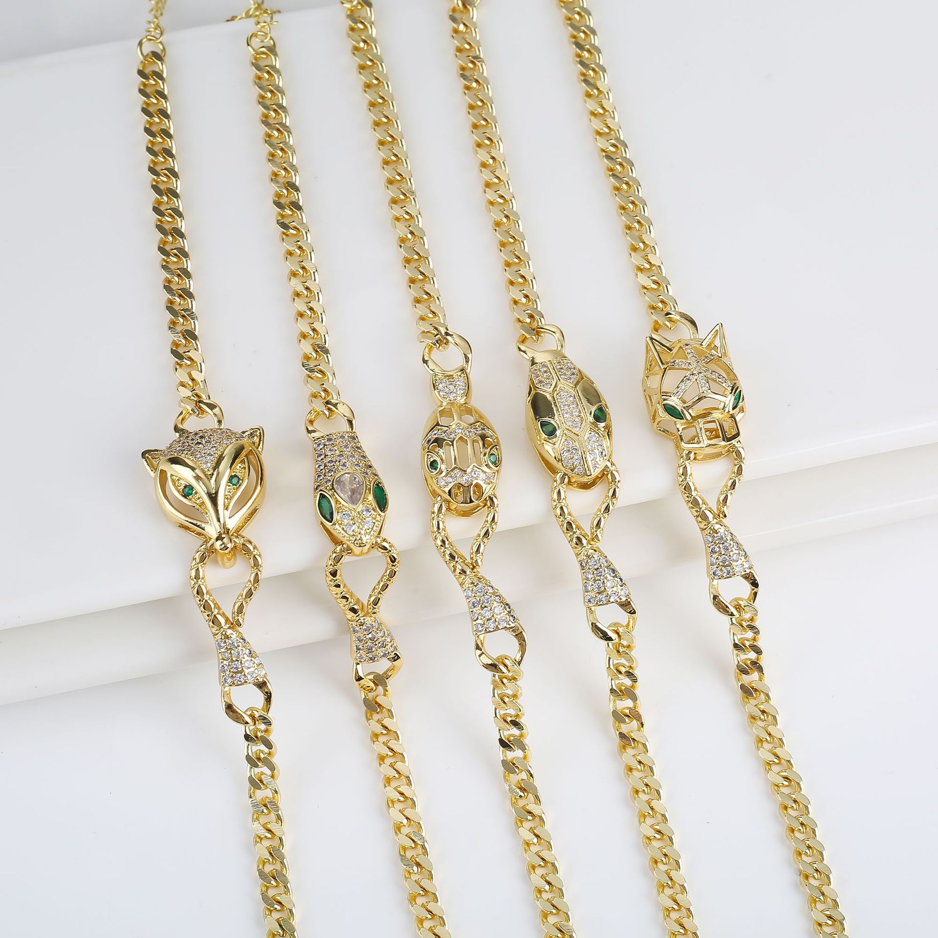Luxury Designer Jewelry Hot-selling Elegant Simple Snake-shaped Leopard Head Fox Bracelet Ne Set European And American Style Personalized Diamond-encr