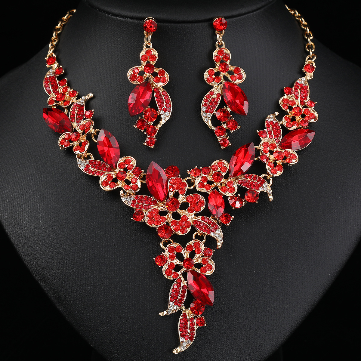 Luxury Brand Designer Jewelry European And American Jewelry Set Necklace Earrings Three-Piece Set Bridal Wedding Accessories New Model Foreign Trade S