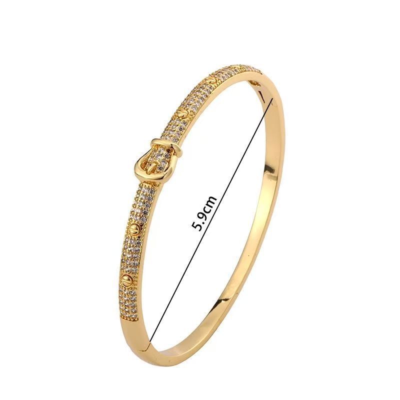 Luxury Brand Designer Jewelry New Bracelet Micro Inlaid Zirconia Plated 18K Gold European And American Personality Fashion Trendy Bracelet Wholesale L