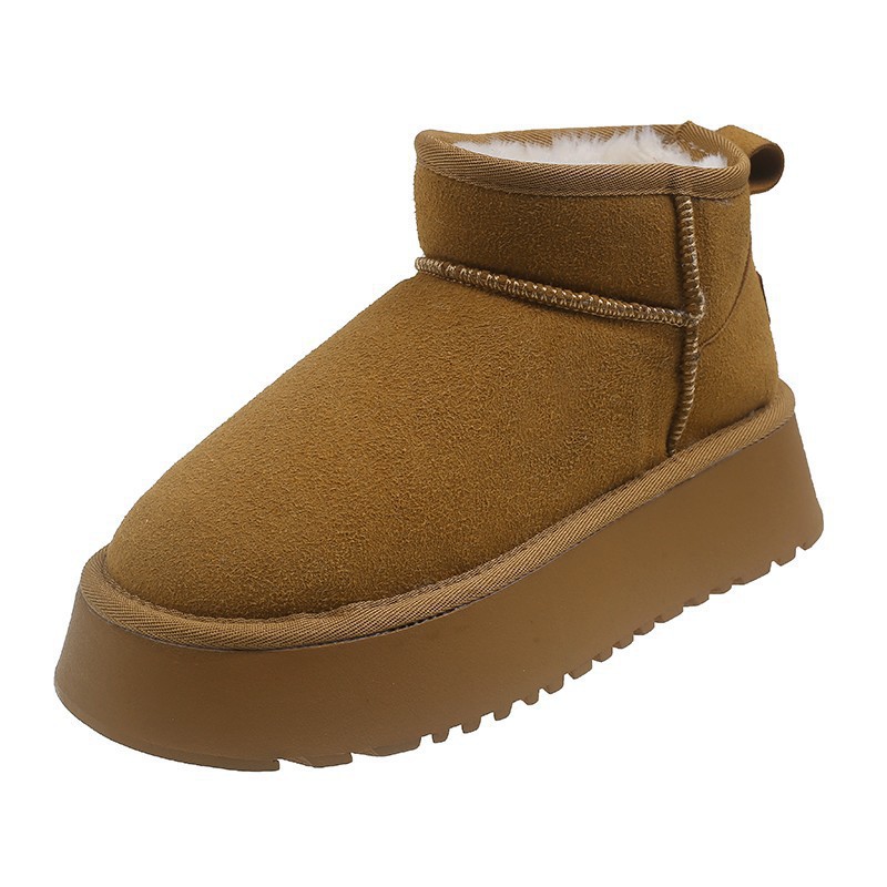 hot Free delivery designer ladies' snow boots Comfortable mid length snow boots warm and durable commuting shoes