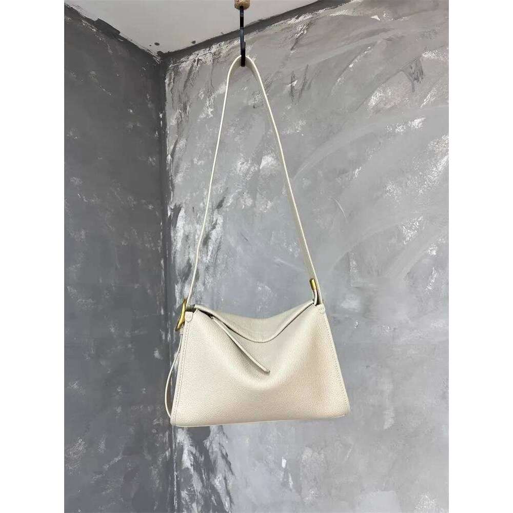 Women Casual Solid Color Cowskin Genuine Leather Large Capacity Single Shoulder Bag Messenger Bags New Female Versatile Handbag