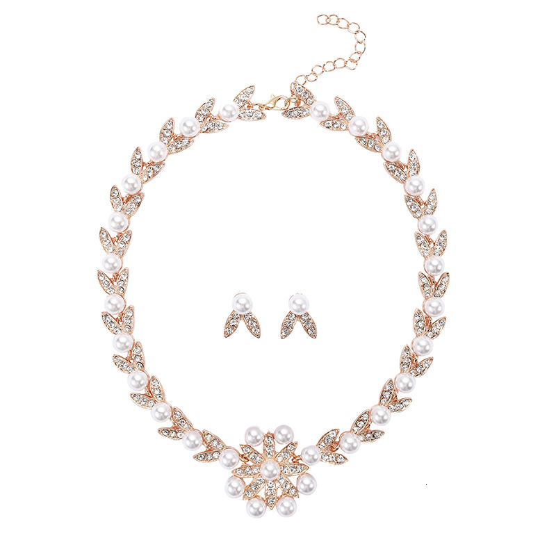 Luxury Brand Designer Jewelry 2022 European And American Foreign Trade New Pearl Necklace Set For Women, Light Luxury Niche Versatile Sweater Chain Cl