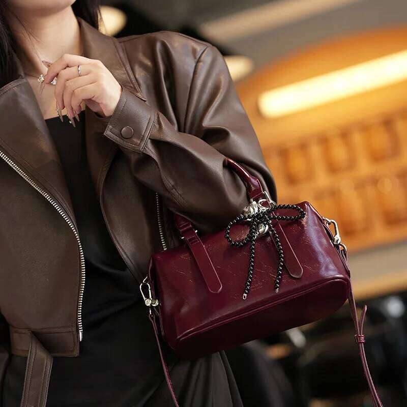 2025 Retro Classic PU Leather Handbag Boston Water Solid Small Vintage Women's One Shoulder Slim Span Bag