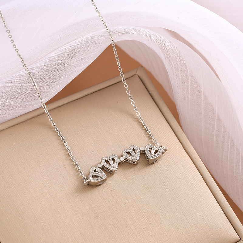 Jewelry Necklace For Women Multi-Wear Heart-Shaped Deformation Niche Design Temperament Four-Leaf Clover carefully crafted to suit a variety of scenes