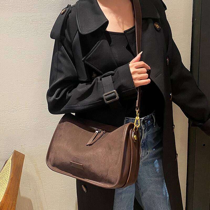 Women's Retro Genuine Suede Cowhide Leather Crossbody Bag Designer Women Brown Handbag Angola Red Fashion