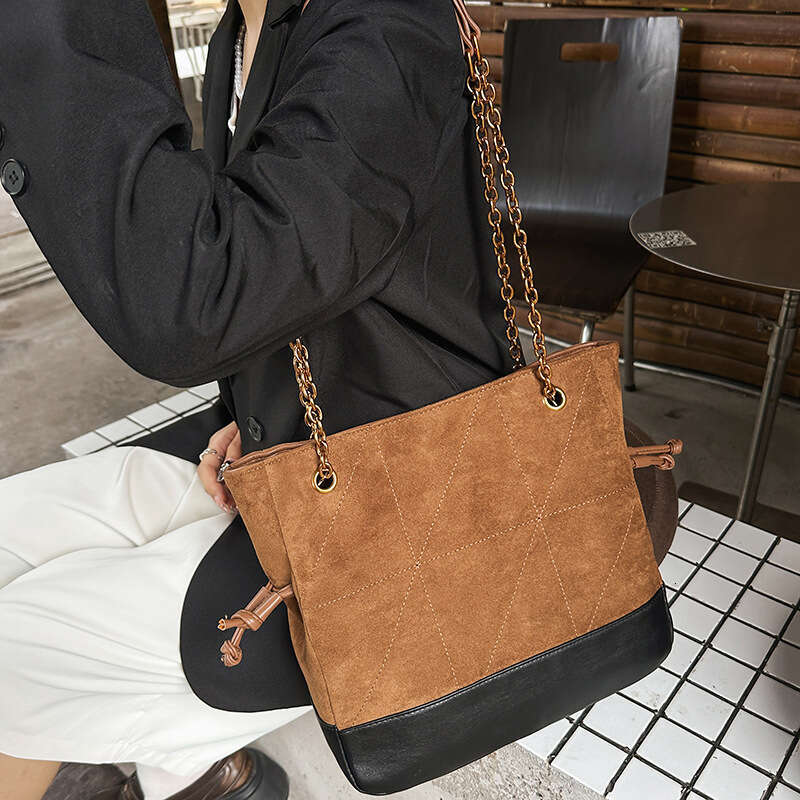 Designer Bag Luxury Bag Light Quilted Chain Underarm For Shoulder Bag Women 2025 Early Autumn Large Capacity Versatile Drawstring Single Shoulder Luck