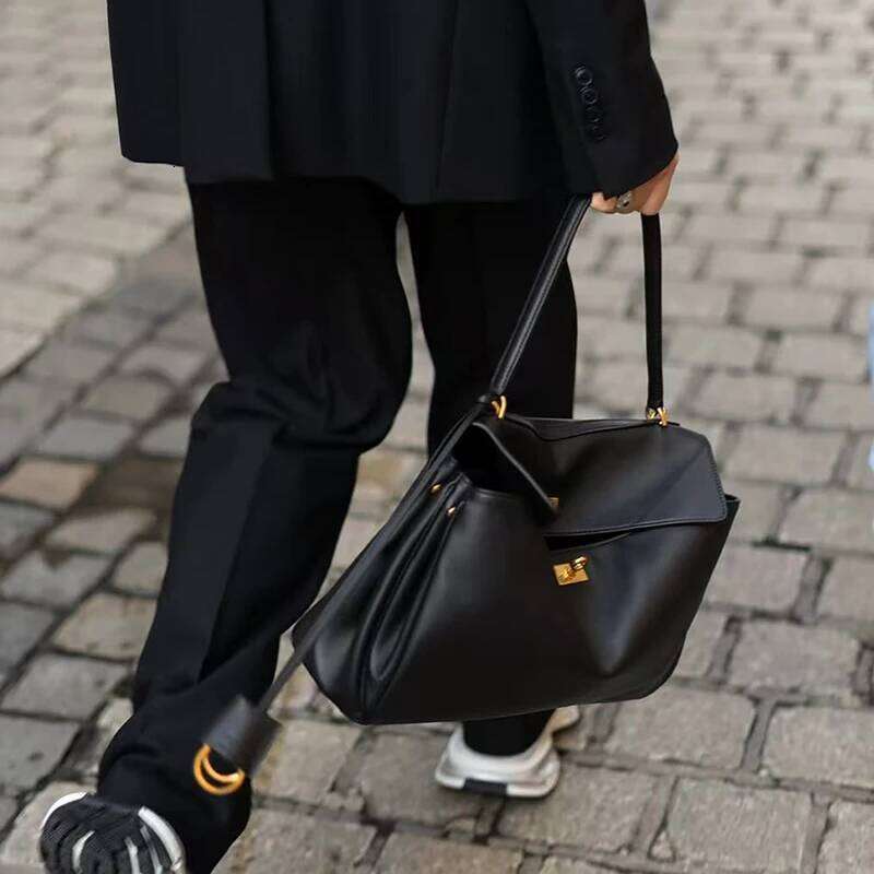 2025 Rodeo Leather Large Capacity Commuter Tote Single Shoulder Handbag Crossbody Underarm Bag for Stylish Commuting