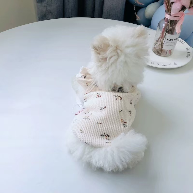 T1086 Flying sleeve tank top dog clothes summer thin Teddy bear panda clothes small dog Pomeranian puppy pet