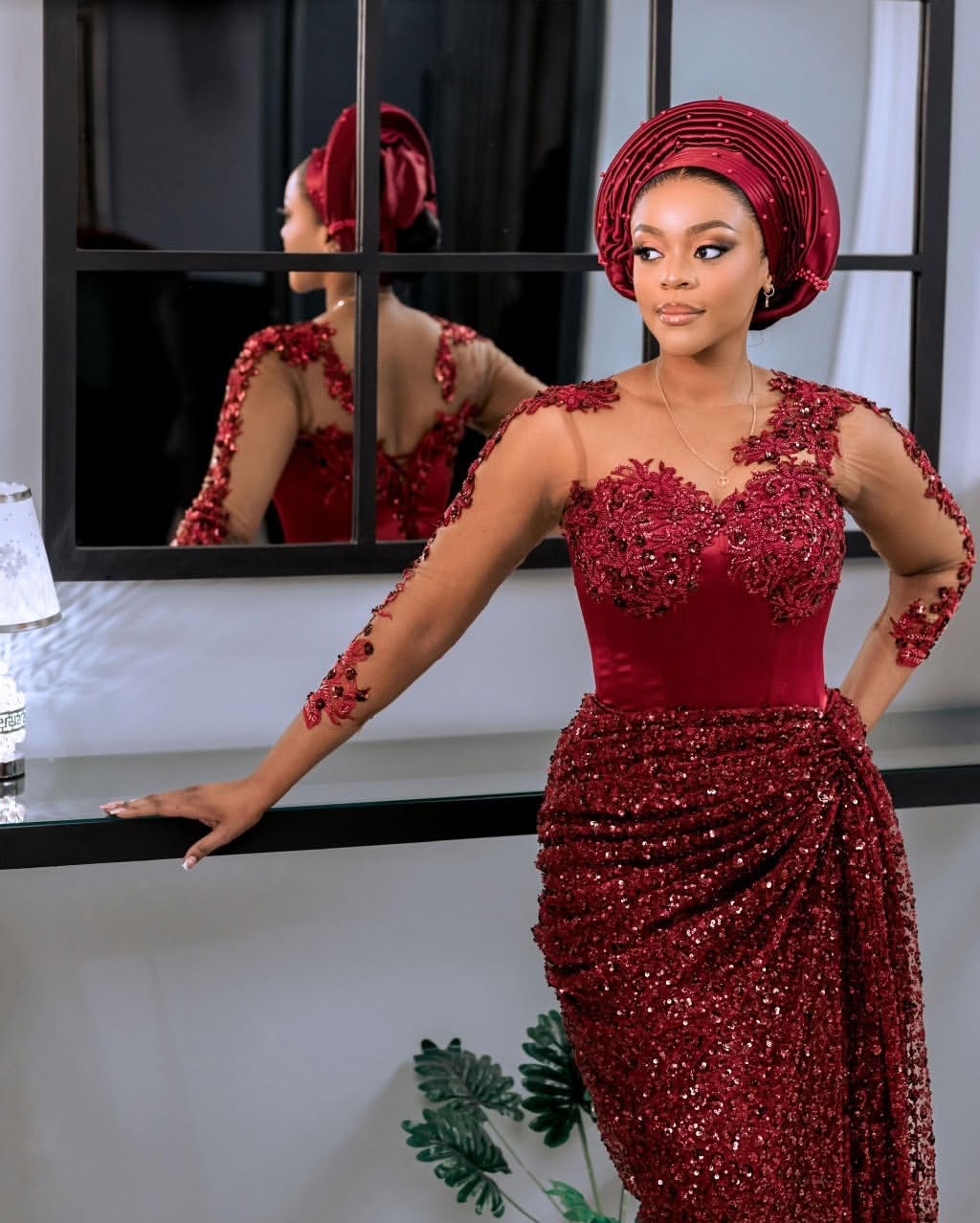 Aso Ebi Burgundy Sheath Prom Dresses 2025 Lace Sequined Sheer Neck Evening Formal Party Second Birthday Engagement Gowns Plus Size Dress For Special O