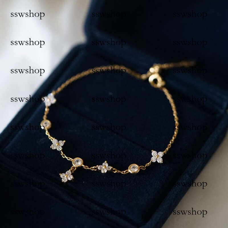 Niche Collarbone Chain Ring Earrings Four-Leaf Flower Jewelry Ins Style Zirconia Set Necklace Bracelet