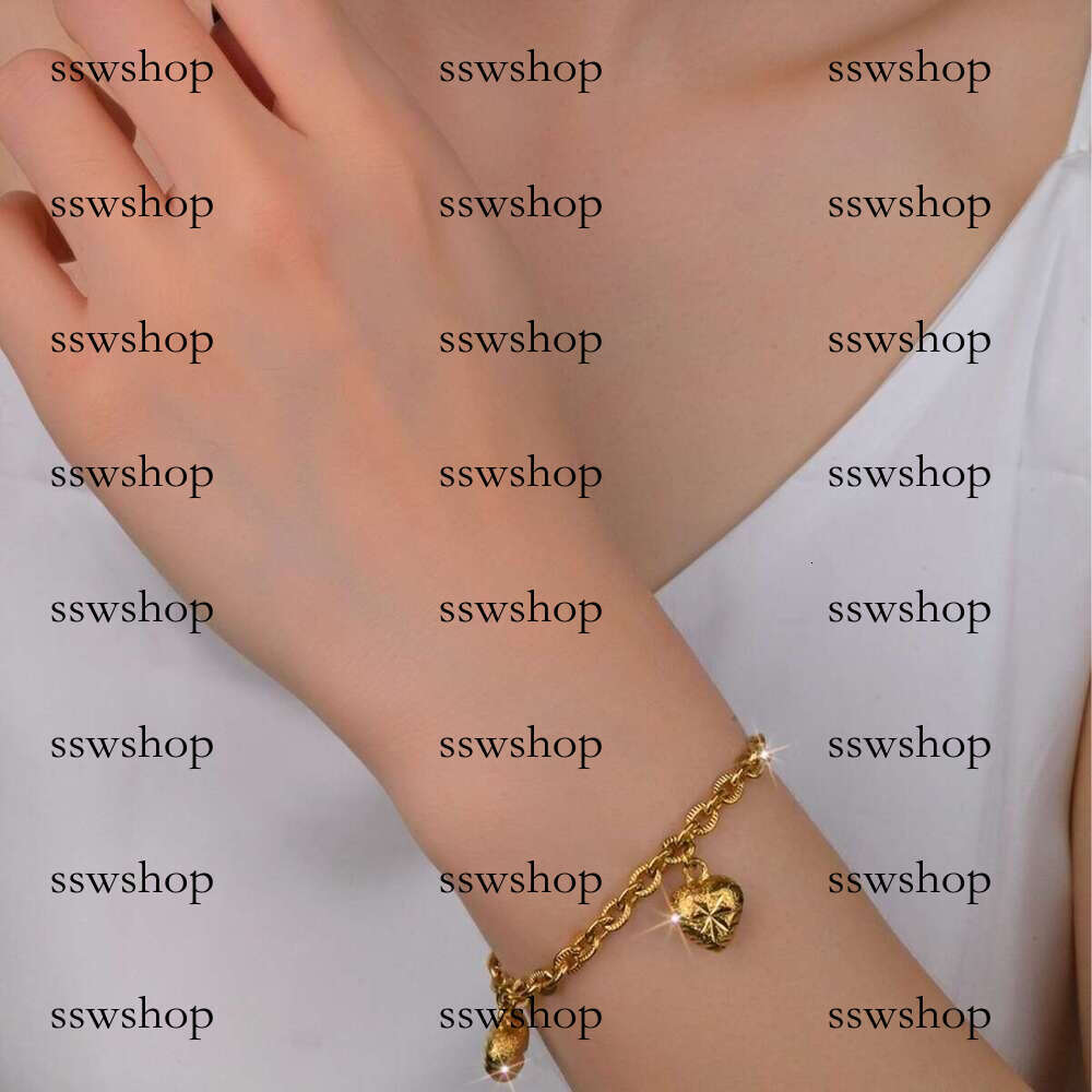 Fashion Gold-Plated Multi-Heart Bracelet Jewelry Fashionable Temperament Accessories