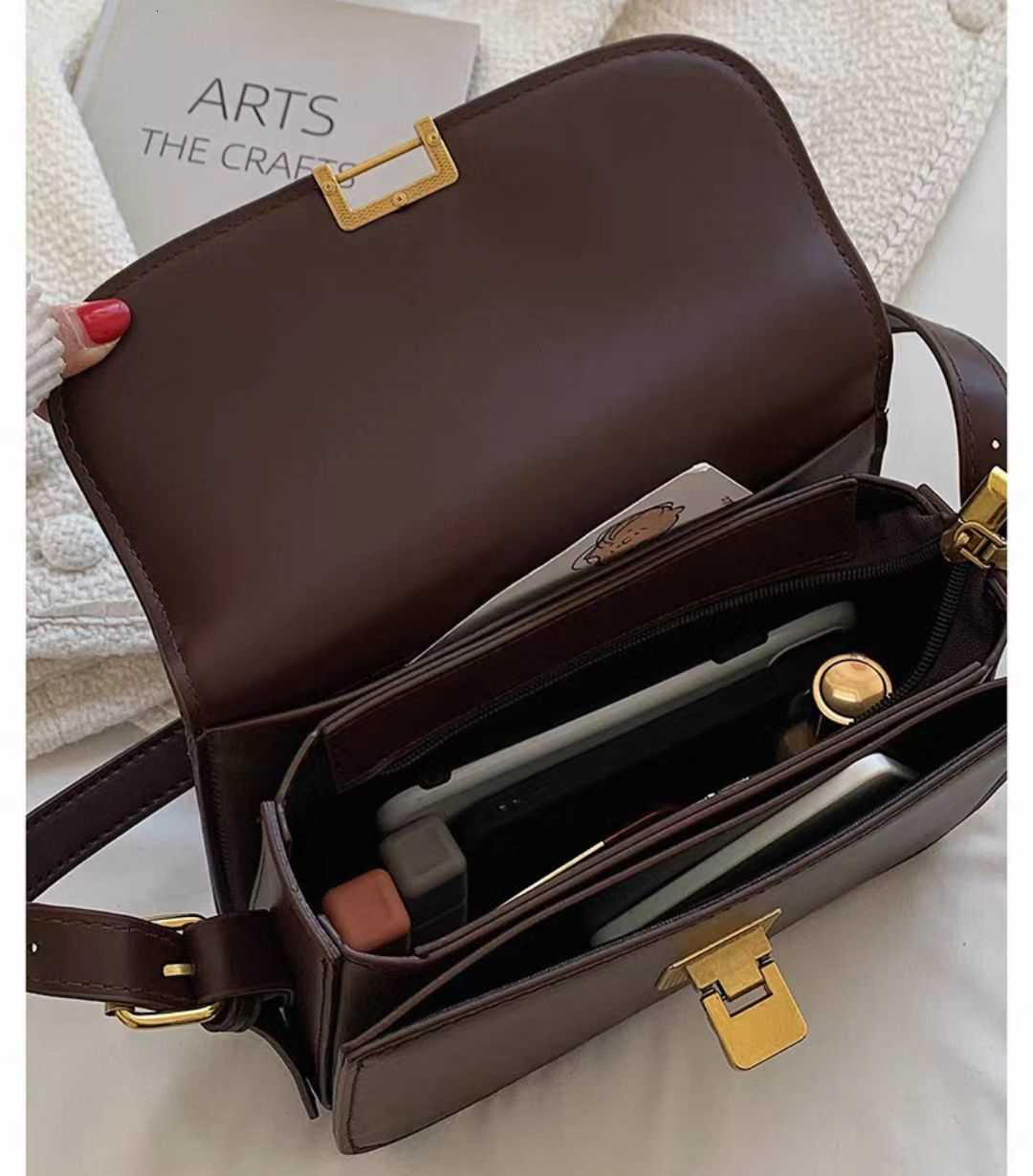 ladies' new autumn-winter versatile handbag, niche crossbody bag, single-shoulder small square bag, women's underarm bag Z250303