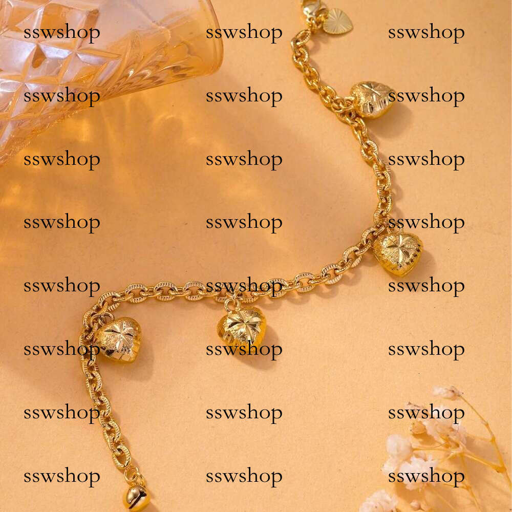 Fashion Gold-Plated Multi-Heart Bracelet Jewelry Fashionable Temperament Accessories