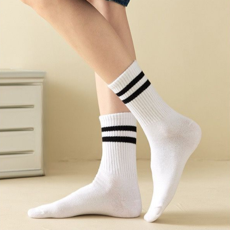 Designer Yoga Socks Womens Half-Crew Throwback Socks Cotton Medium Tube Sports Gym Dance Sock Four Seasons Fit Comfy Cushioning Classic Stretchy Sweat-wicking