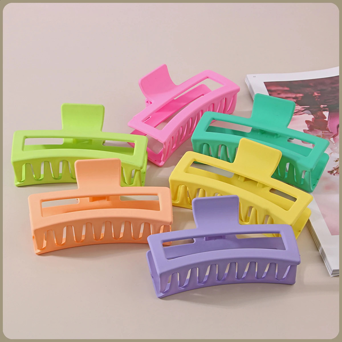 Fashion 13CM Oversized Solid Square Frosted Hair Shark Clip Headdress Accessories Suitable For Women Girls Thick 250218