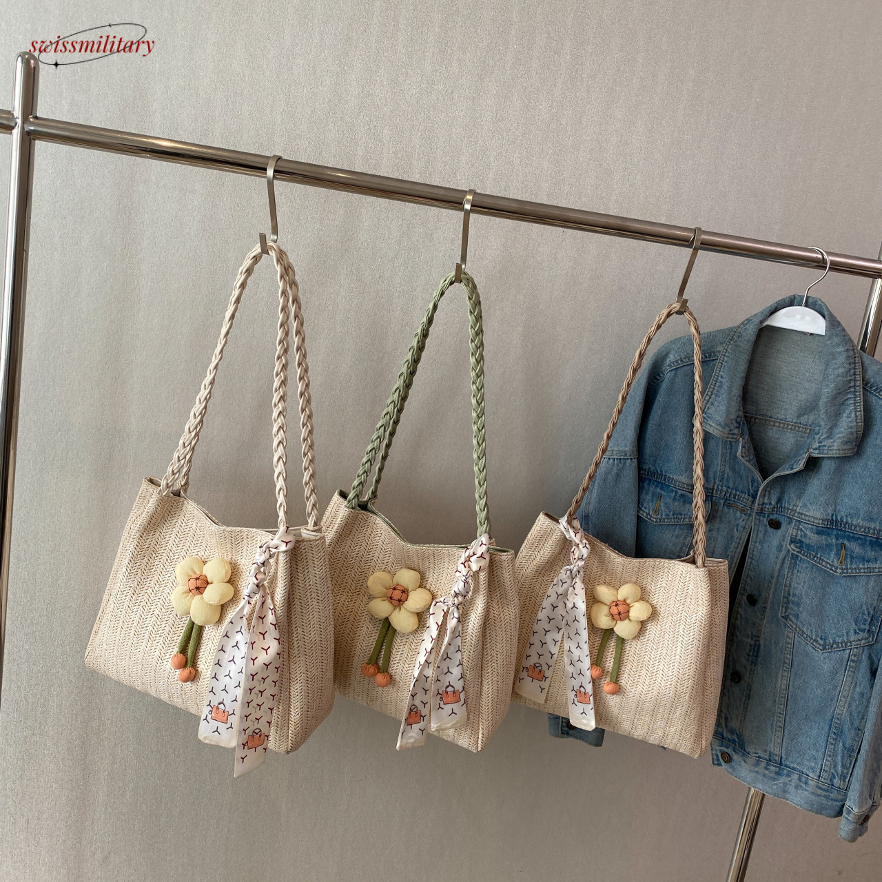 Niche grass woven for women in summer 2025, new large capacity seaside vacation single shoulder diagonal commuting tote bag #swissmilitary