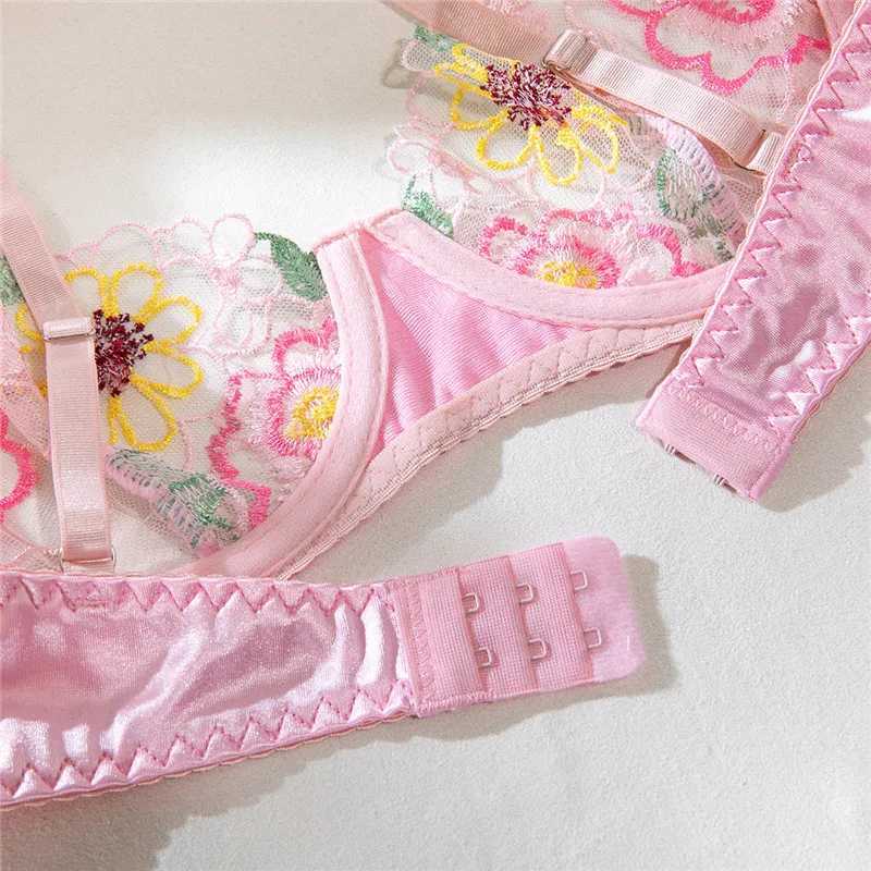 Sexy bra set pink floral embroidery lingerie romantic lingerie fairy seamless ultra-thin lingerie sexy exotic suitXJ250301
