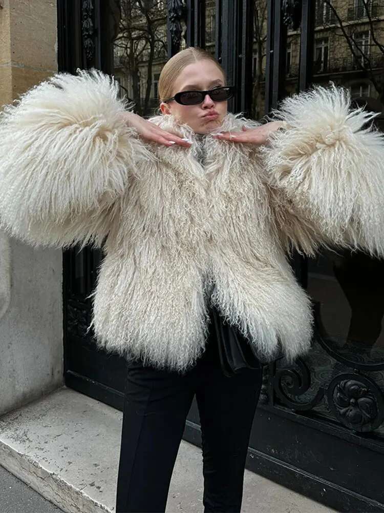 Elegant White Women's Thicken Cropped Faux Coat Casual Long Sleeve Short Loose Fur Jacket Winter Lady Chic Street Outerwears