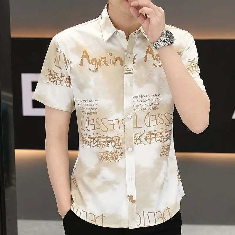 2025 Summer Short-sleeved Shirt for Men Thin Korean Style Cardigan Casual Free Iron Silk Top 250224