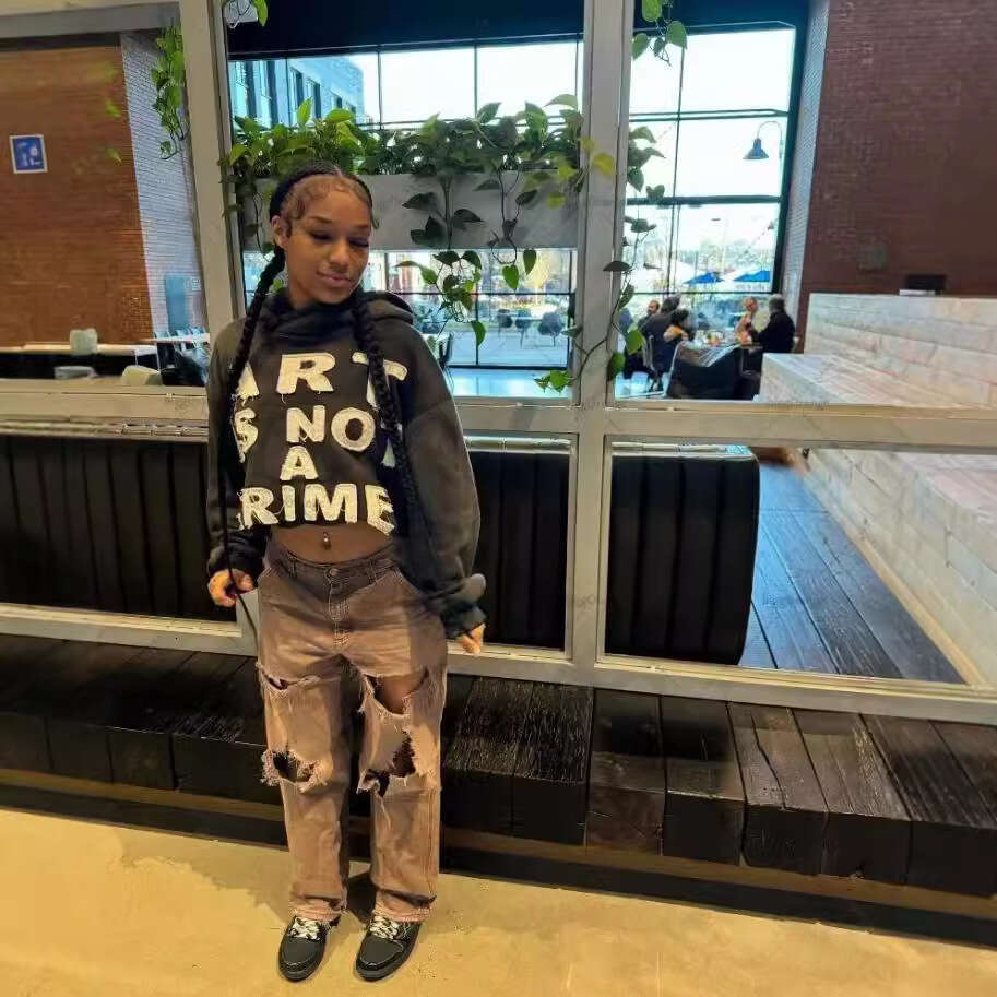 Fashion Letter Patch Show Loose Hoodie, Unisex Trendy Hoodie