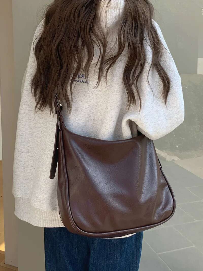 Teenage Girls With Pendant Crossbody Bag New Retro College Style Casual Solid Color Ultra Soft Washed Bag