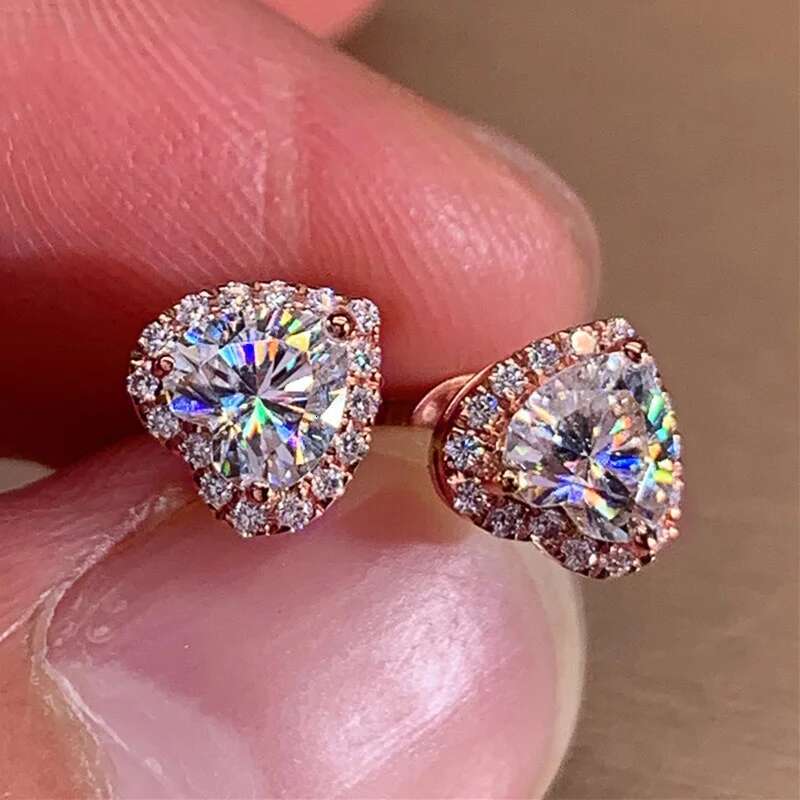 Huitan Romantic Women's Heart Stud 3 Color Simple Stylish Girl Love Earring Gift Brilliant Cubic Zirconia Jewelry