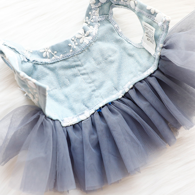 Puppy Wedding Dress for Small Dog Girl Bow Knot Dog Tutu Dress Luxury Cat Embroidered Lace Skirt Pomeranian Yorkie Clothes for Birthday Christmas Part