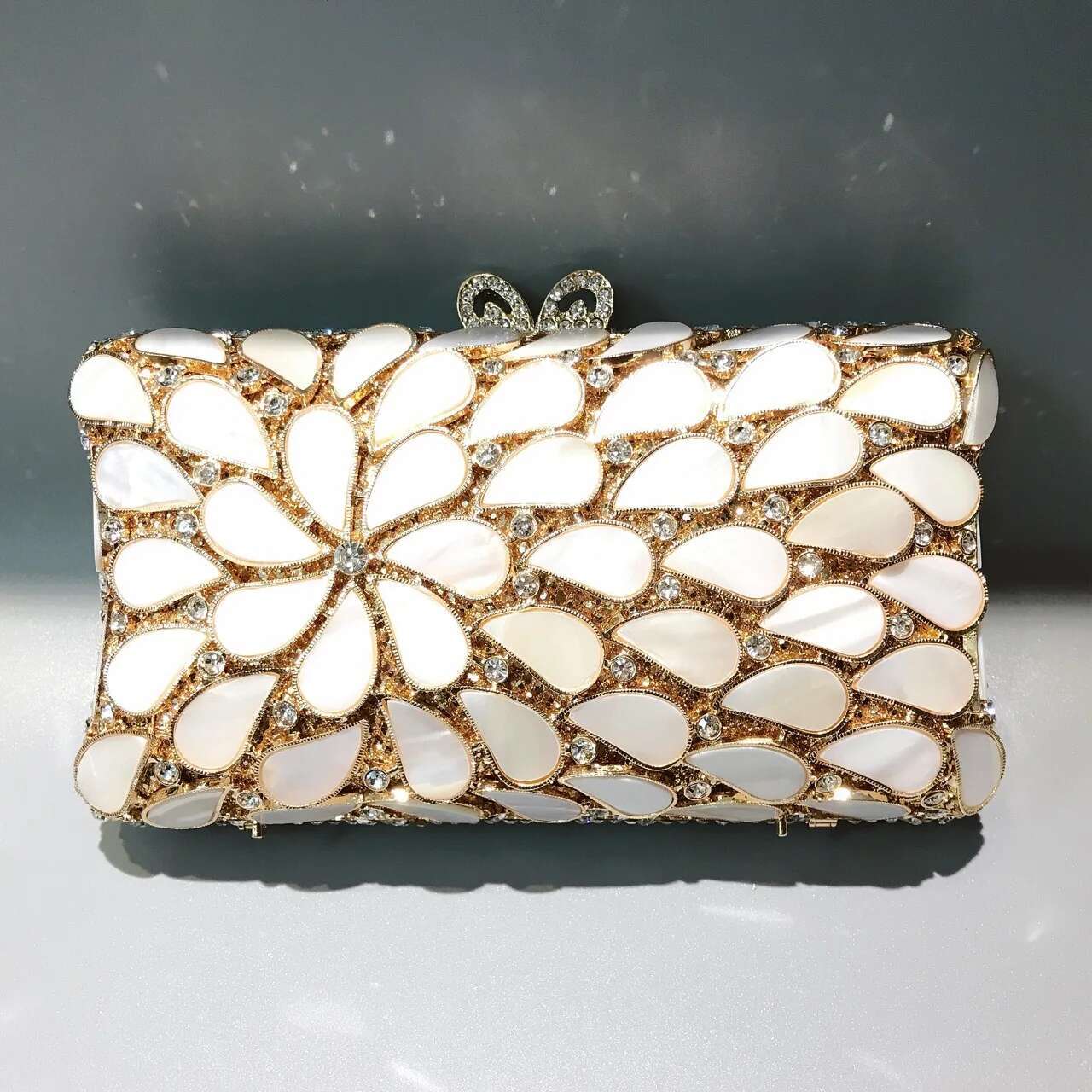 XIYUAN White Shell Dia Wer Women Crystal Evening Bags Hollow Out Ladies Wedding Bridal Romantic Clutch Handbag And Purses