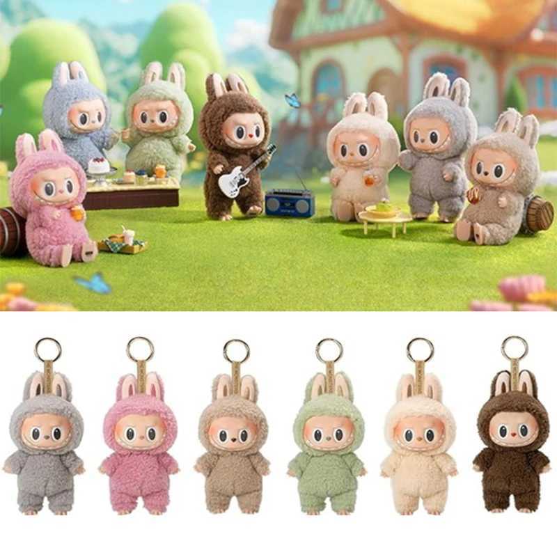Mini cute Labubu monster doll heart-shaped Macarone Kai pattern bag keychain decoration 1 1 Christmas gift replicaXJ250301