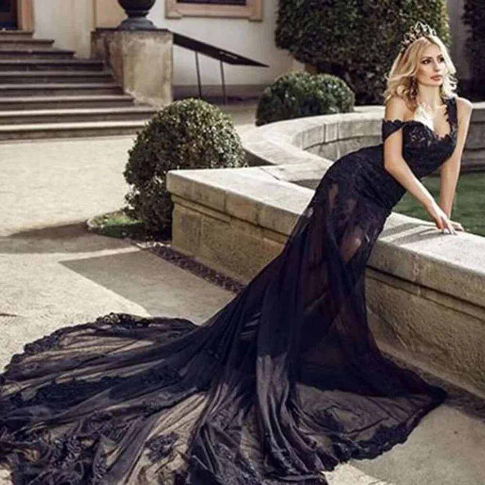 Gothic black lace slit mermaid tulle sleeveless long vintage wedding dresses appliques sexy backless dress