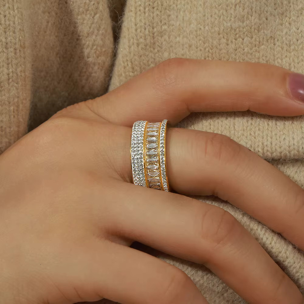 New Titanium Zircon Stainless Steel Gold Plated Ring Fashion Jewelry