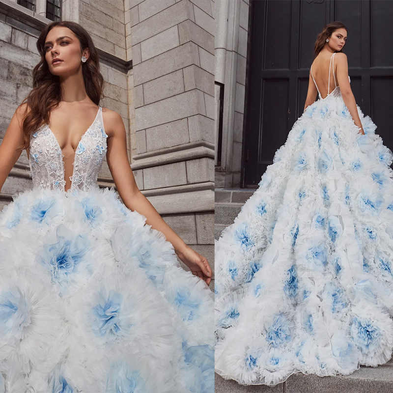 Real Image A Line Wedding Dresses With Spaghetti Strap Deep V-Neck Sleeveless Appliques Lace Bridal Gowns Sexy Backless Sweep Train Vestido de novia