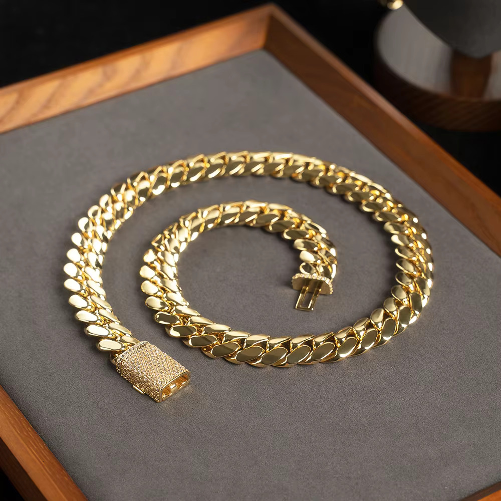 Wholesale Hip Hop Gold Chain Iced Cuban k Chains Necklace Stainless Steel Jewelry for Men
