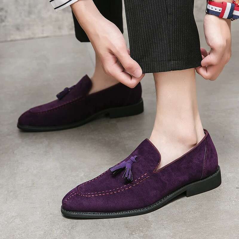 Brand Design Suede Leather Shoes Moccasins Purple Tassel Pointed Men's Loafers Vintage Slip-On Casual Men Social Dress Shoe