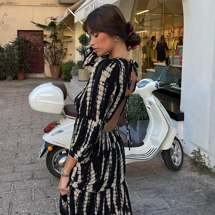 Women's Fashion New3 New Drawn Pleated Layered Large Swing Tie Dyed Print V-Neck Sexy Backless Long Dress