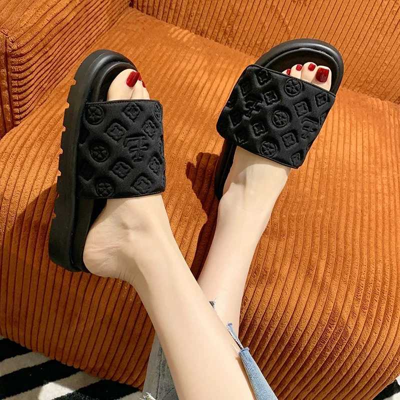 Wen Magic Flat Slippers 2024 Summer New Luxury Brand Platform Sandals Ladies Height Increase Flats Shoes zapatos de mujer Z250301