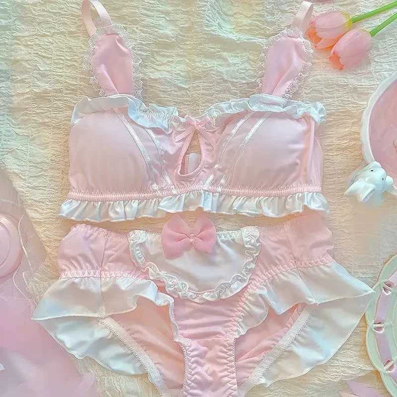 Japanese Cute Girl Lace Bra Set Hollow Sexy Sweet Rimless Underwear Bras for WomenXJ250301