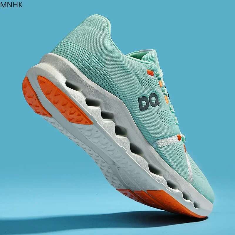 2025NewMen's fashionable cushioned running shoes: lightweight and n on slip mesh sports shoes suitable for outdoor tennis clas sic