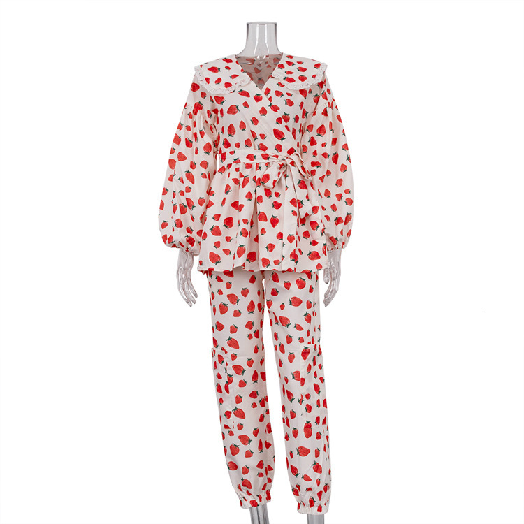 New4 New Women's Strawberry Print Doll Neck Lace Loose Top And Leggings Spring Dressing Set