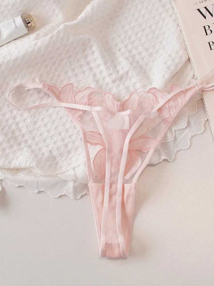 Stylish Pink Underwear Embroidered Floral Lingerie Set Two Piece Bra Sets Women Lagre Size Bodysuit with Briefs SuitXJ250301