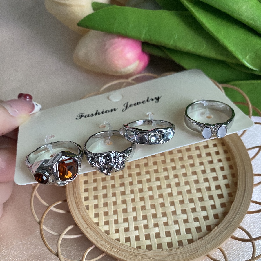 Amber Silver Four-Piece Jewelry Set with Fashionable Design